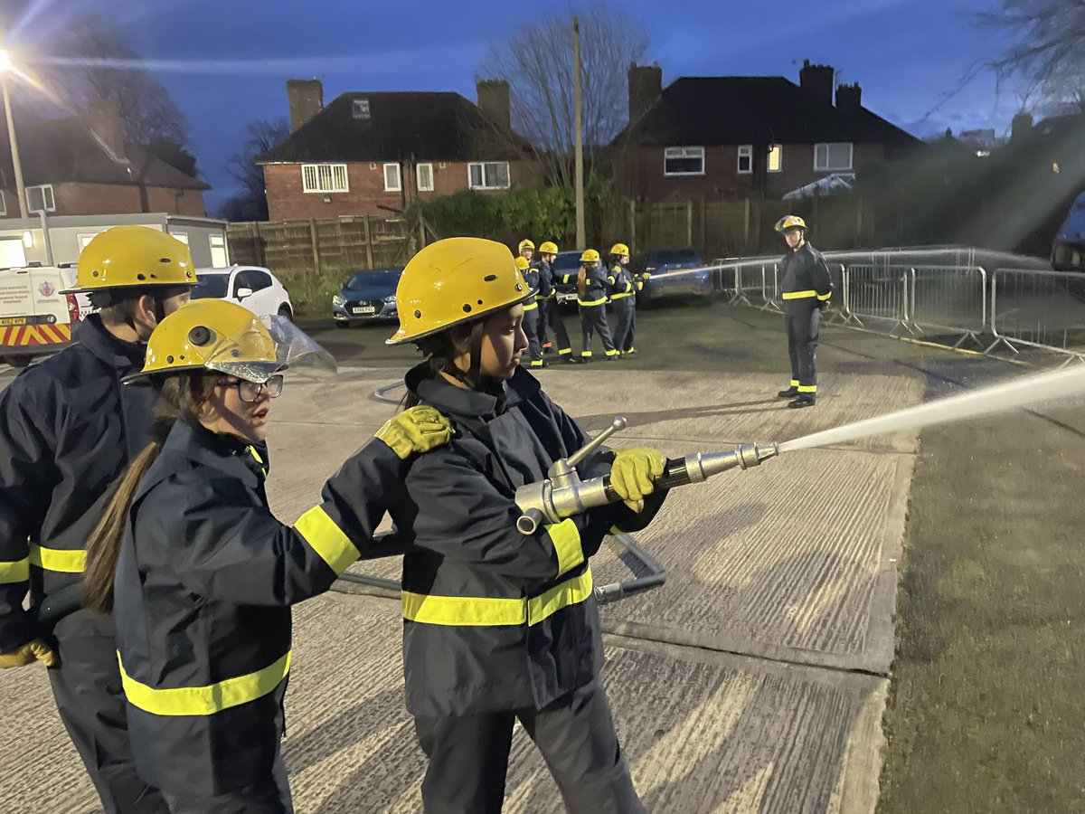 GMFRS Fire Cadets (@ncooper1880258) on Twitter photo Starting on a new pathway for some of our more experienced cadets. Making new leaders and building confidence <a href="/manchesterfire/">Greater Manchester Fire & Rescue Service</a> <a href="/UKFireCadets/">🚒UK Fire Cadets 🚒</a> #takingthelead Starting on a new pathway for some of our more experienced cadets. Making new leaders and building confidence <a href="/manchesterfire/">Greater Manchester Fire & Rescue Service</a> <a href="/UKFireCadets/">🚒UK Fire Cadets 🚒</a> #takingthelead