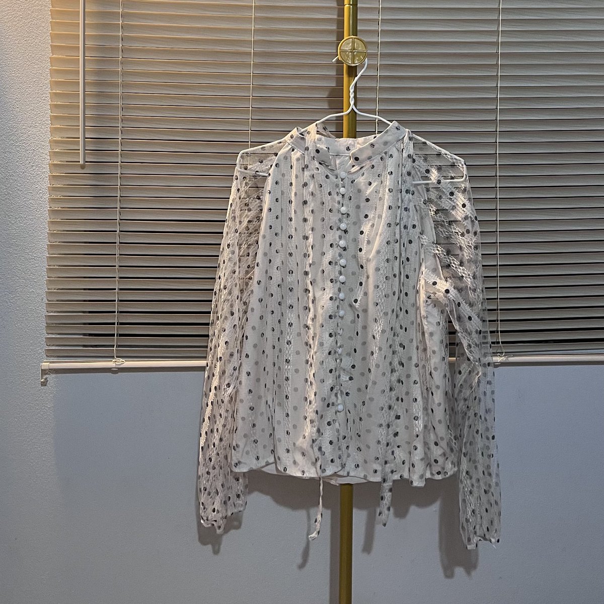 29angle1's tweet photo. •  อก 40
• ยาว 22
ราคา 49.- ค่าเดินทาง 39.-เหมาๆ

 #เสื้อมือสอง  
#ส่งต่อเสื้อผ้า #ส่งต่อcintage #ส่งต่อเสื้อผ้ามือสองสภาพดี #ส่งต่อเสื้อผ้ามือสองราคาถูก #ส่งต่อเสื้อผ้ามือสอง #ส่งต่อเสื้อผ้ามือหนึ่ง #โล๊ะเสื้อผ้า #เสื้อมือสอง #เสื้อมือหนึ่ง #เสื้อสภาพดี
 #เสื้อมือสอง https://t.co/xfCvFFeMkJ