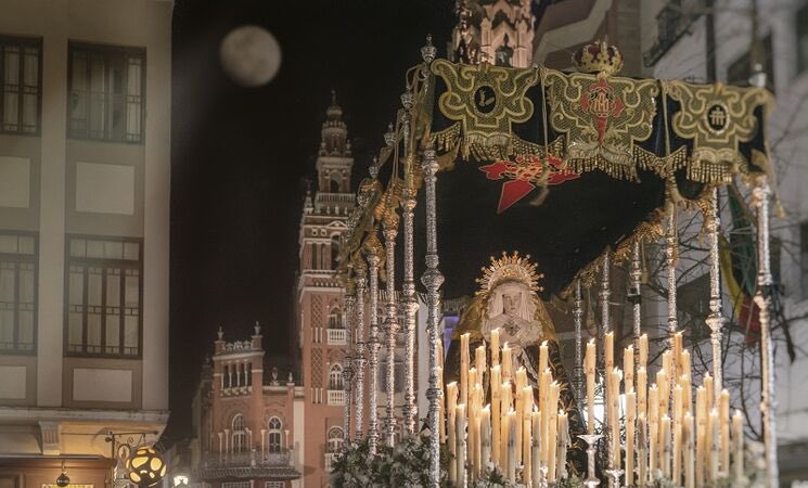 La Semana Santa de Badajoz ya es Fiesta de Interés Turístico Internacional.

Enhorabuena a todos los que han trabajado para que esto sea una realidad.

Feliz. Contento. Agradecido.

<a href="/RubenGaleaGil/">Rubén Galea Gil</a> 
<a href="/aytodebadajoz/">Ayuntamiento Badajoz</a> 
<a href="/semanasantabjz/">Semana Santa de Badajoz</a> 
<a href="/agcbadajoz/">Agrupación de Cofradías de Badajoz</a>