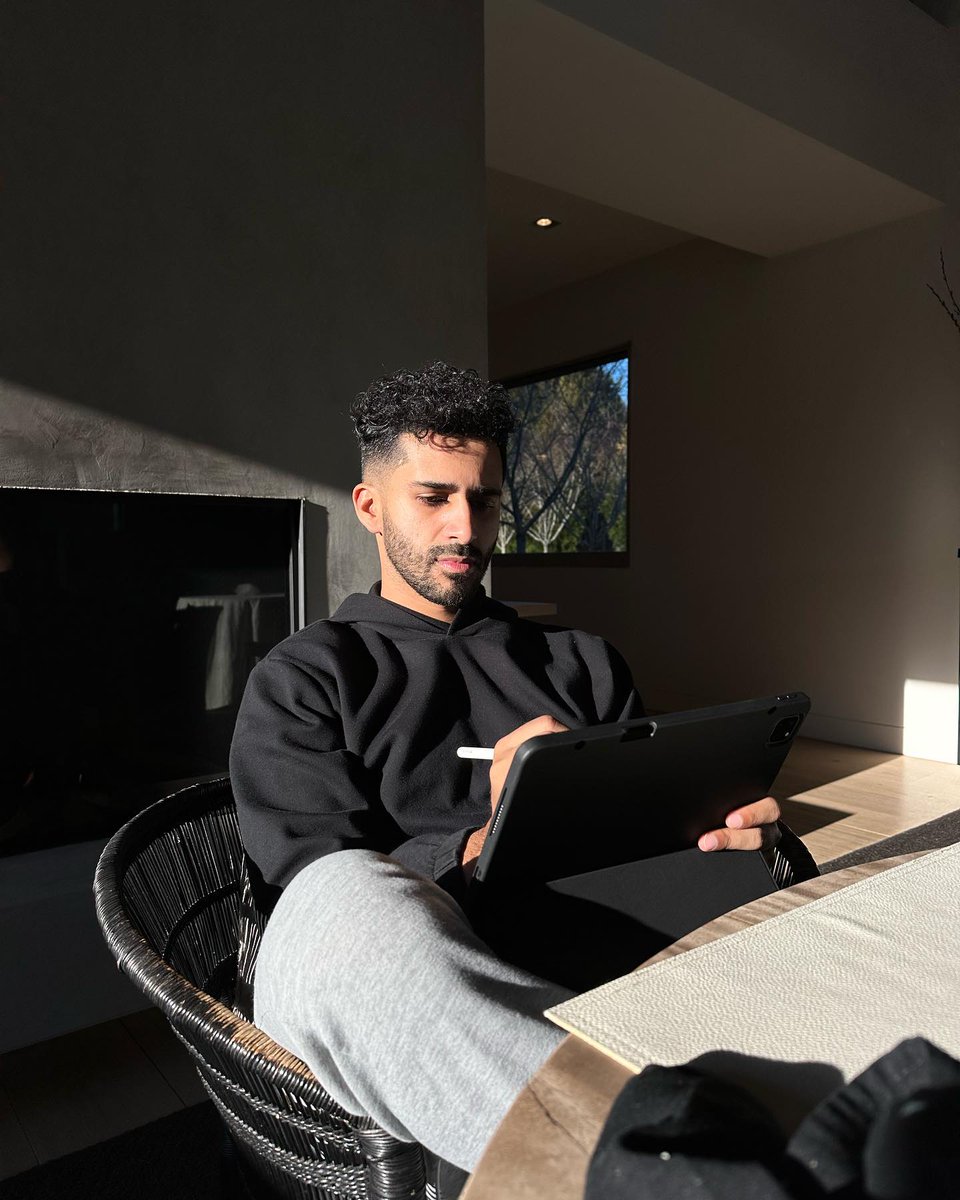 Andrewayne_'s tweet image. 📈