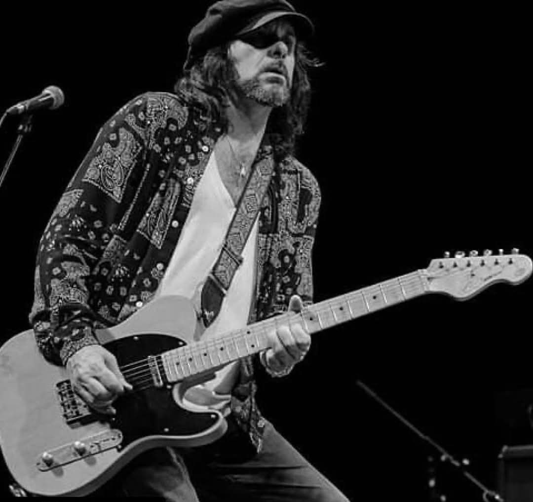 The Quireboys Official (@thequireboys) on Twitter photo 👀 Please join us in wishing Black Eyed Son, Guy Griffin, a very happy birthday ⚡️🖤⚡️
<a href="/blackeyeds94161/">blackeyedsonsofficial</a> #cowboysinpinstripedsuits #rocknroll #rockband #rocknrollcollective #britrock #britishrock #newmusic #music 👀 Please join us in wishing Black Eyed Son, Guy Griffin, a very happy birthday ⚡️🖤⚡️
<a href="/blackeyeds94161/">blackeyedsonsofficial</a> #cowboysinpinstripedsuits #rocknroll #rockband #rocknrollcollective #britrock #britishrock #newmusic #music