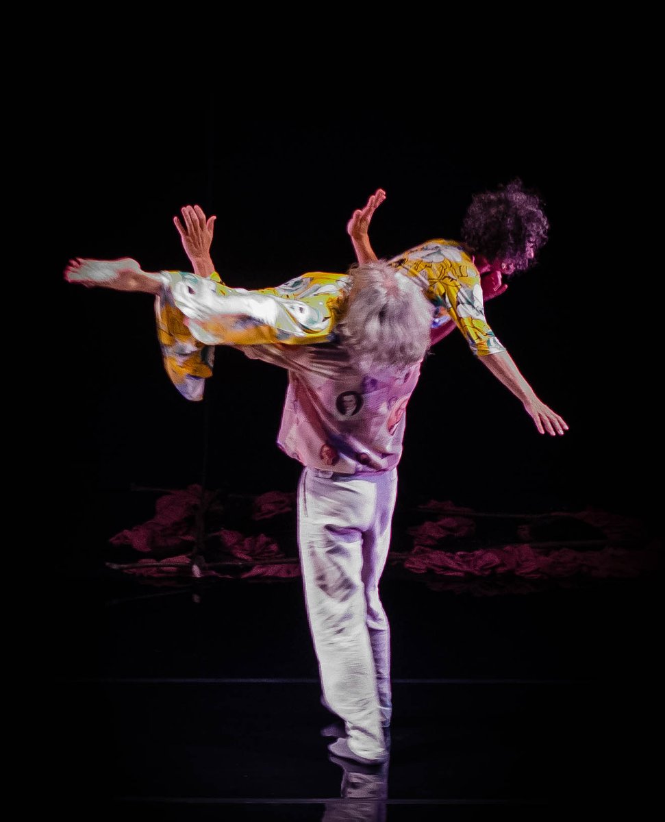 ✨ Este 1 de #febrero te esperamos en Tarragona para el taller #gratuito "Dos somos uno".

📍 Espai Jove Kesse
⏰ 18 a 20
🎟 #Inscripción: tarragonajove.org/activitats/dos…

¡No necesitas experiencia, solo ganas de moverte! 
#ZigZag25Años <a href="/tarragonajove/">Tarragona Jove</a>