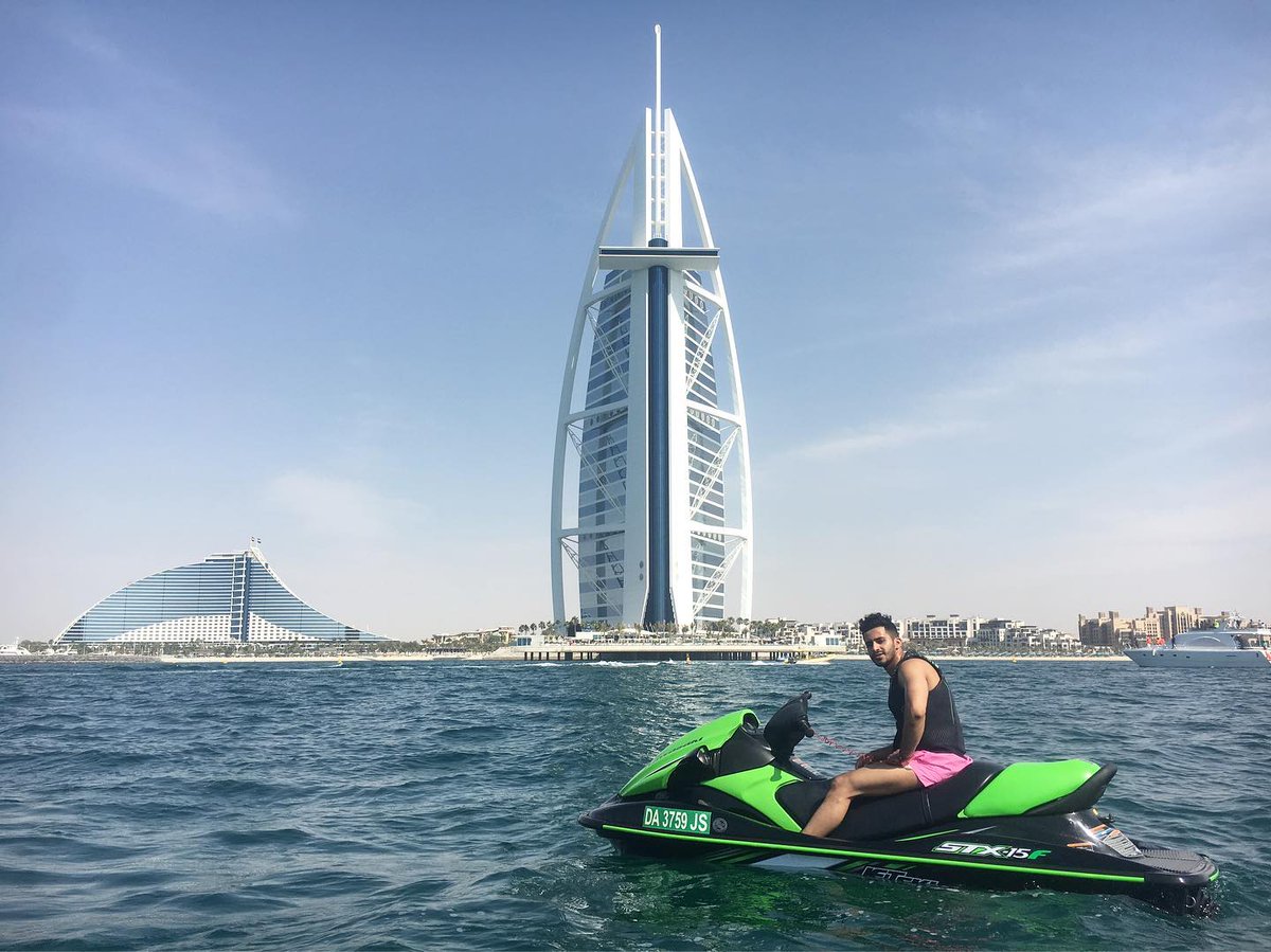 Andrewayne_'s tweet image. You can still do it regardless 😏