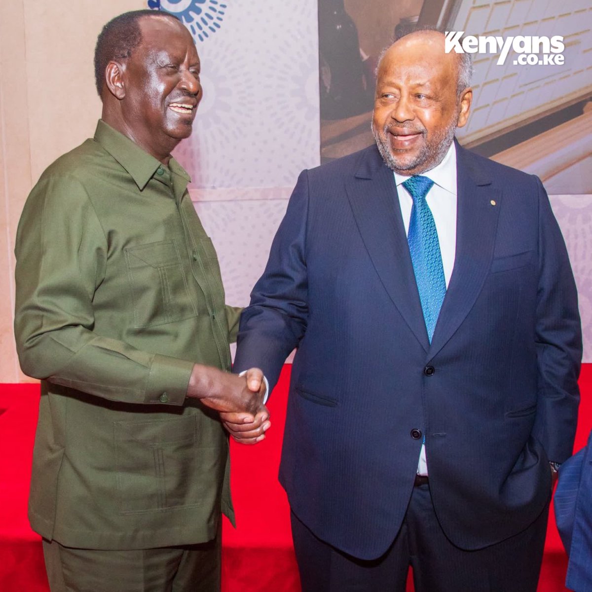 DidmusWaBarasa's tweet photo. Enigma @RailaOdinga meets Djibouti's President Ismail Omar Guelleh in Dar es Salaam, Kenyans on X must style up and embrace Baba🎤
#raila4auc #RawOnNetflix https://t.co/tiuvmhDflw
