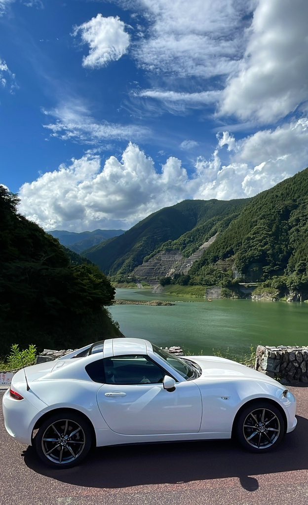 XXXGRZ's tweet photo. 飯能を奥に進んだ先にある有馬ダム
走りやすくて絶景絶景！
#roadster
#Mazda
#ロードスター https://t.co/N5xkyzDVHK