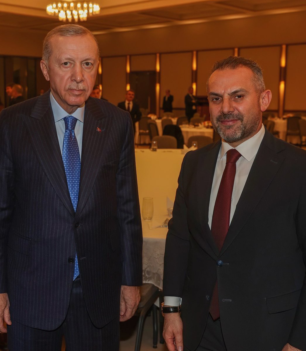 “ DAVANIN SAHİBİ HAKTIR, HAK OLAN DAVADA ZAFER MUHAKKAKTIR “

Sayın Cumhurbaşkanımız @rterdogan ile MKYK Toplantımız sonrası günün anısına…

📍ANKARA 
27.01.2024