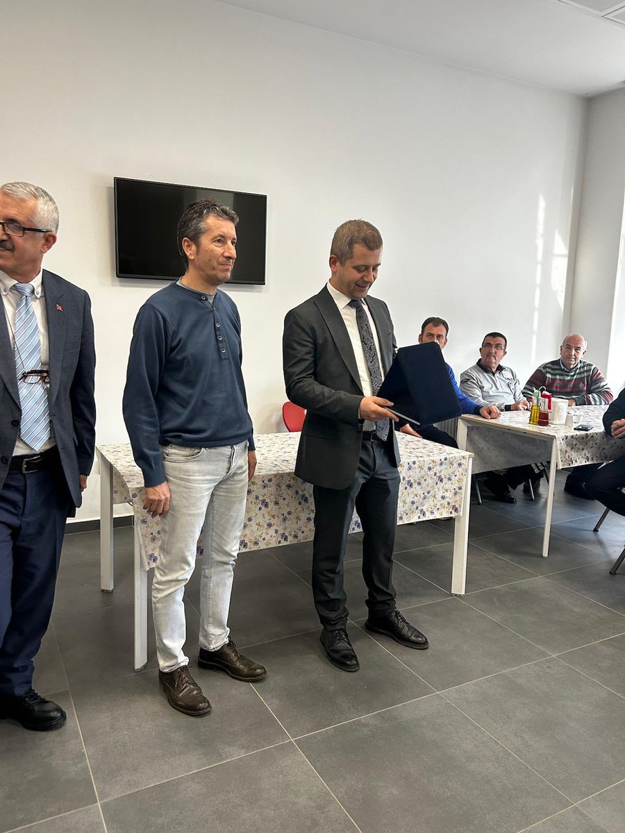 #Çatalca #İSKİ #Şube Müdürlüğü görevini başarıyla yapan, Çatalca halkının güvenini ve sevgisini kazanan #AlperŞenoğlu 28 #Ocak 2025 tarihi itibari ile #Arnavutköy İSKİ Şube Müdürlüğü görevine atanmıştır. 
İBB Çatalca #Koordinatörlüğü olarak kendisine başarılar diliyoruz.