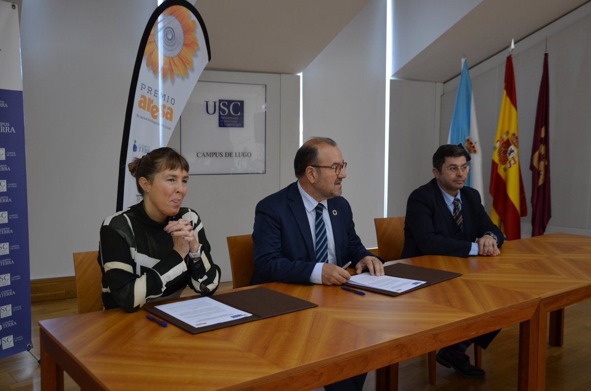 🆕🆕 𝐔𝐧 𝐭𝐨𝐭𝐚𝐥 𝐝𝐞 𝟏𝟑 𝐜𝐚𝐧𝐝𝐢𝐝𝐚𝐭𝐮𝐫𝐚𝐬 𝐨𝐩𝐭𝐚𝐧 𝐚𝐨 𝐗𝐗𝐕 𝐏𝐫𝐞𝐦𝐢𝐨 𝐀𝐫𝐞𝐬𝐚

O xurado desta edición, convocada pola <a href="/UniversidadeUSC/">USC</a> e o Grupo Aresa, decidirá este venres, 31 de xaneiro, quen será o gañador.

Toda a  info: aresa-agricola.com/un-total-de-13…