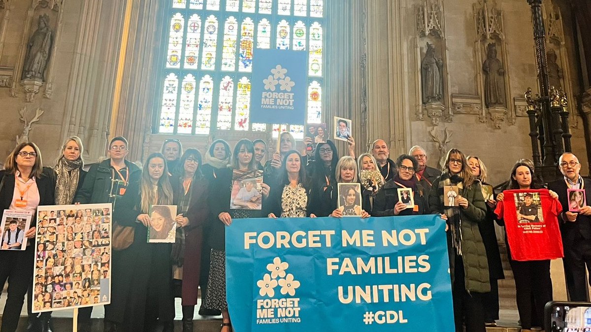 Today we stand proudly with the bereaved families campaigning for Graduated Driver Licensing to safeguard young drivers and other road users, following a debate in Parliament led by @JBuckleyLabour. We call on the minister to consider how many lives GDL could save in the future.