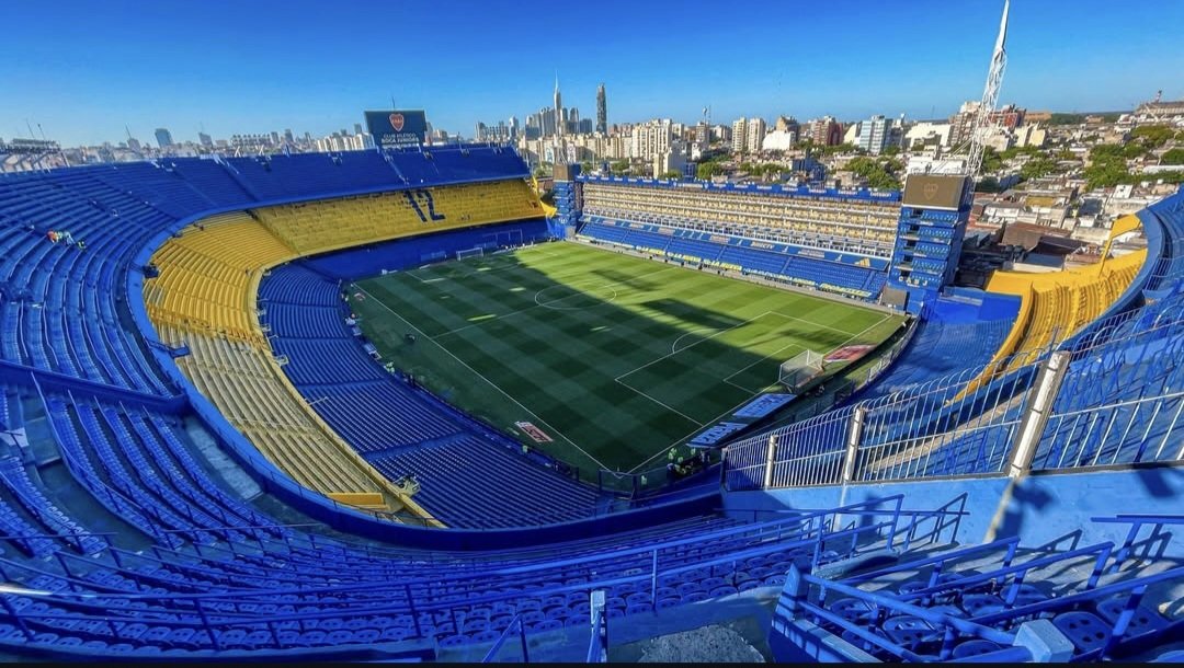 FootballElJuego's tweet photo. PRIMER ANALISIS. Les parece que compartamos lo que fue el tan esperado debut de @BocaJrsOficial en la @LigaAFA? Abro hilo.

1. El equipo de Fernando Gago llegaba a la primera fecha luego de un muy buen mercado de pases, en el que arribaron al equipo jugadores de jerarquía... https://t.co/OI2FmcUiig