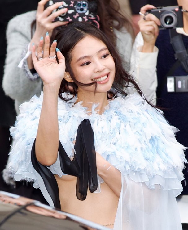 jennie (@jenniepics) on Twitter photo 