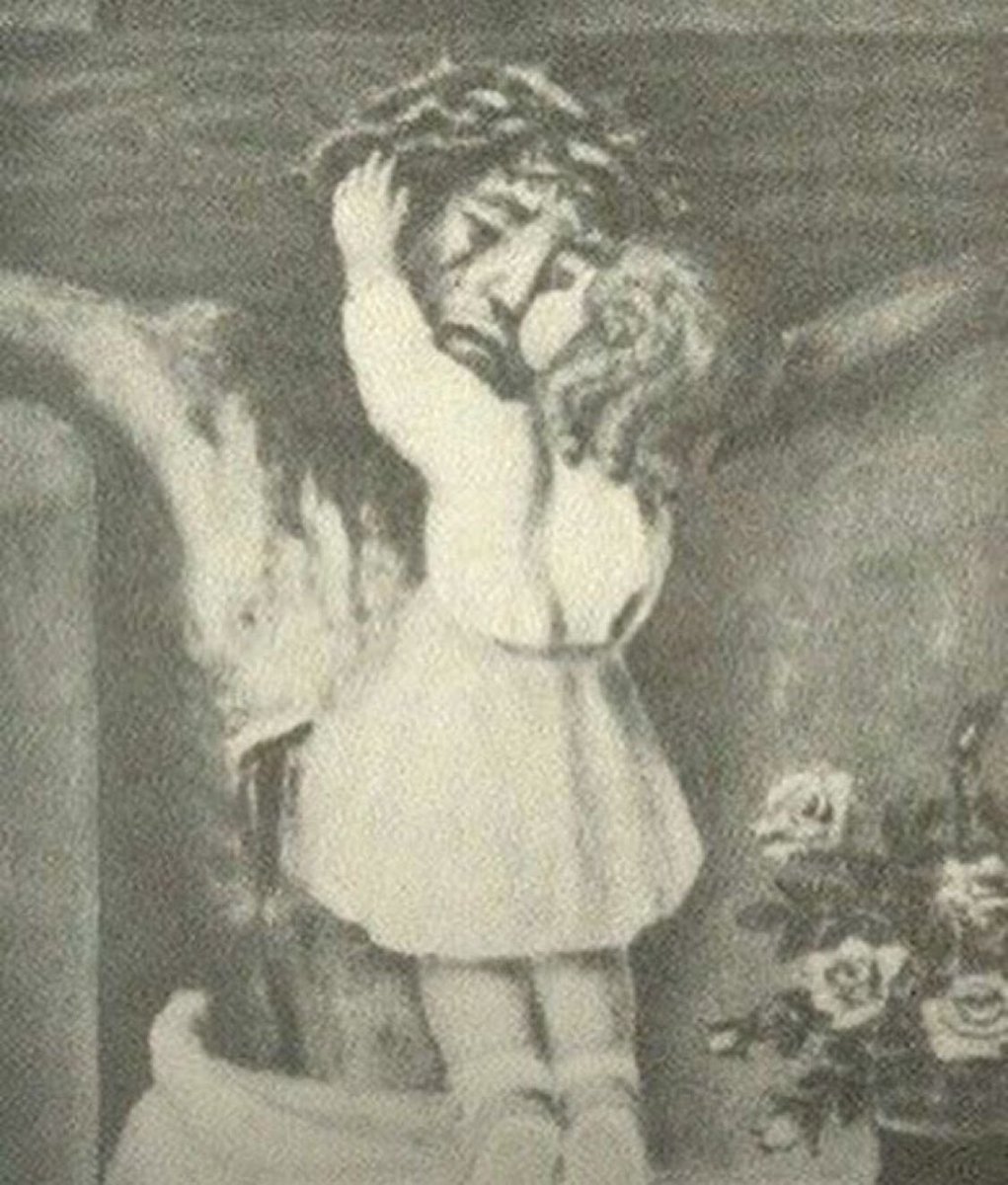 “La santidad no consiste en saber mucho ni en mucho meditar; la santidad es un secreto; el secreto de mucho Amar”.

- Santo Tomás de Aquino