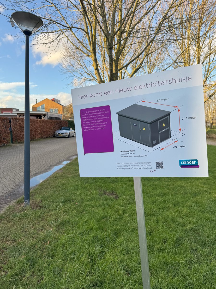 In de #Kersenboogerd wordt hard gewerkt aan de #energietransitie. Het begint bij het versterken van ons #elektriciteitsnetwerk, waarvoor nieuwe elektriciteitshuisjes worden geplaatst⚡

De energietransitie is belangrijk voor D66. Meer weten? 👉d66.nl/hoorn/