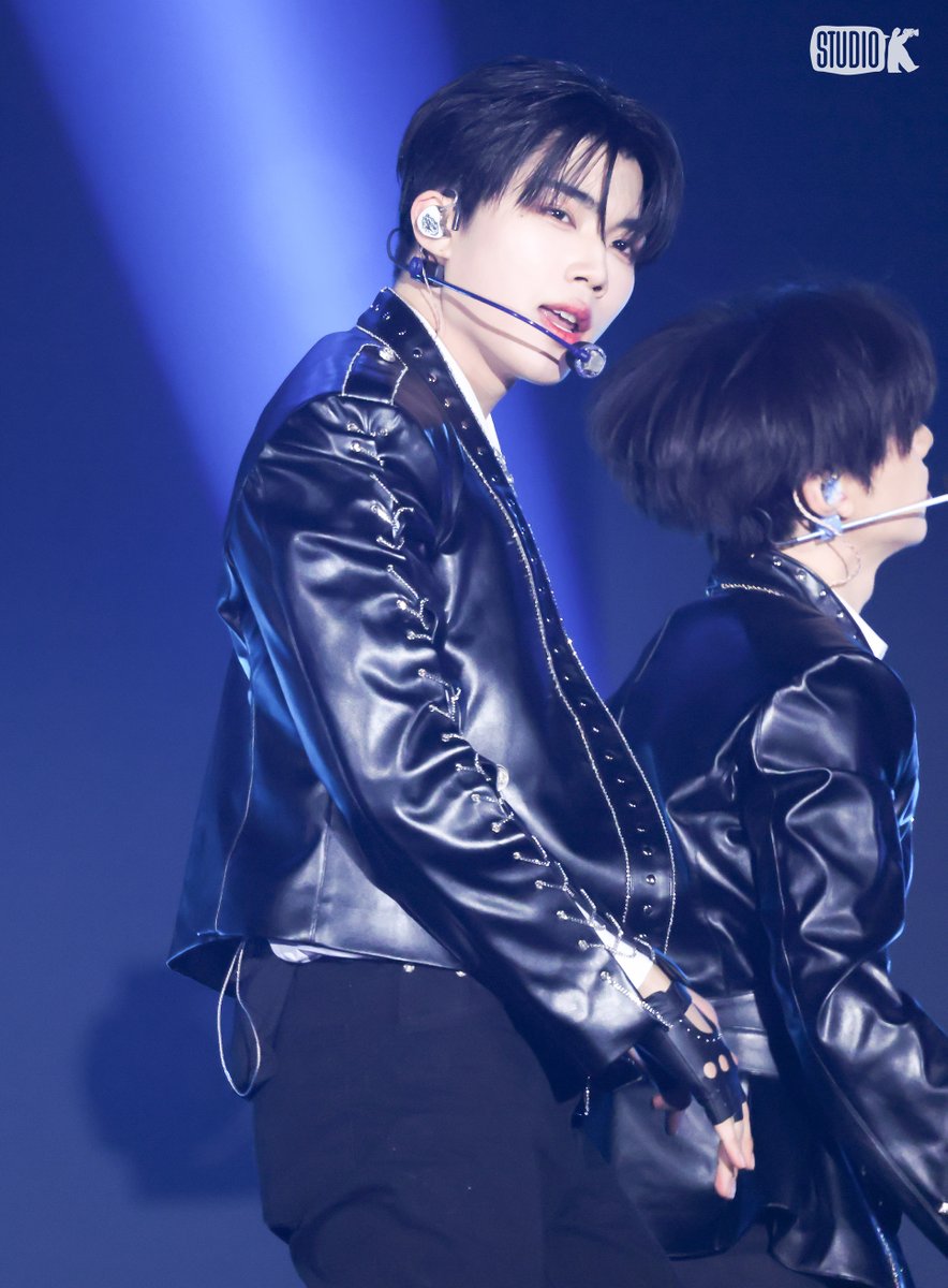 [📸/ #현장포토]
2024 #뮤직뱅크글로벌페스티벌 in JAPAN

241219 #제로베이스원 (#ZEROBASEONE)
#ZB1 <a href="/ZB1_official/">ZEROBASEONE</a>

#MUSICBANK_GLOBALFESTIVAL
#2024뮤직뱅크글로벌페스티벌 #BehindPhoto
#StudioK
