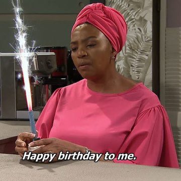 Luvritty_lue's tweet photo. Five and twenty😌, happy birthday to me I guess😊 https://t.co/vpwLOu89ty
