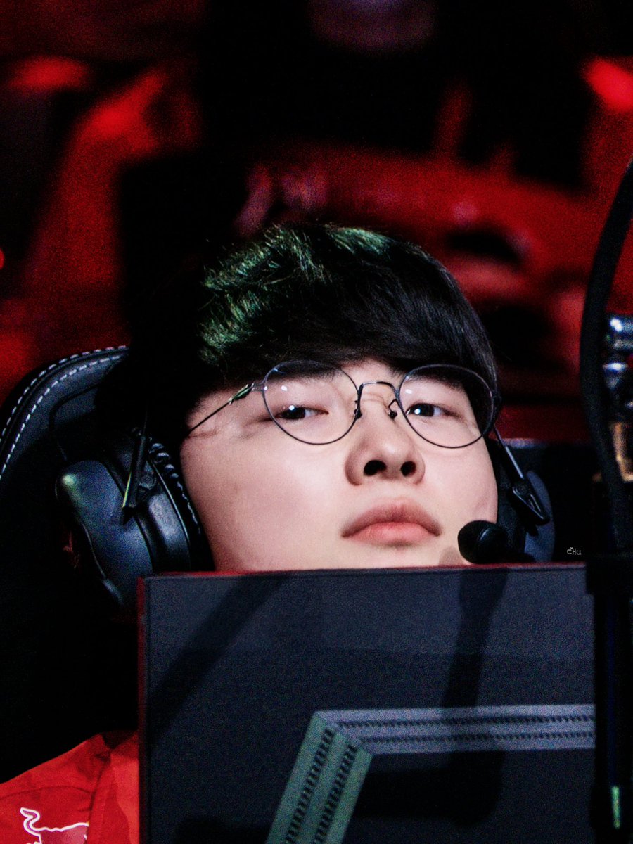 d3tchu's tweet photo. 250118 T1 vs DRX

페냥이 🫣🐈‍⬛

#T1 #T1win #T1Fighting 
#Faker #페이커 #이상혁 https://t.co/VqJz618Ydi
