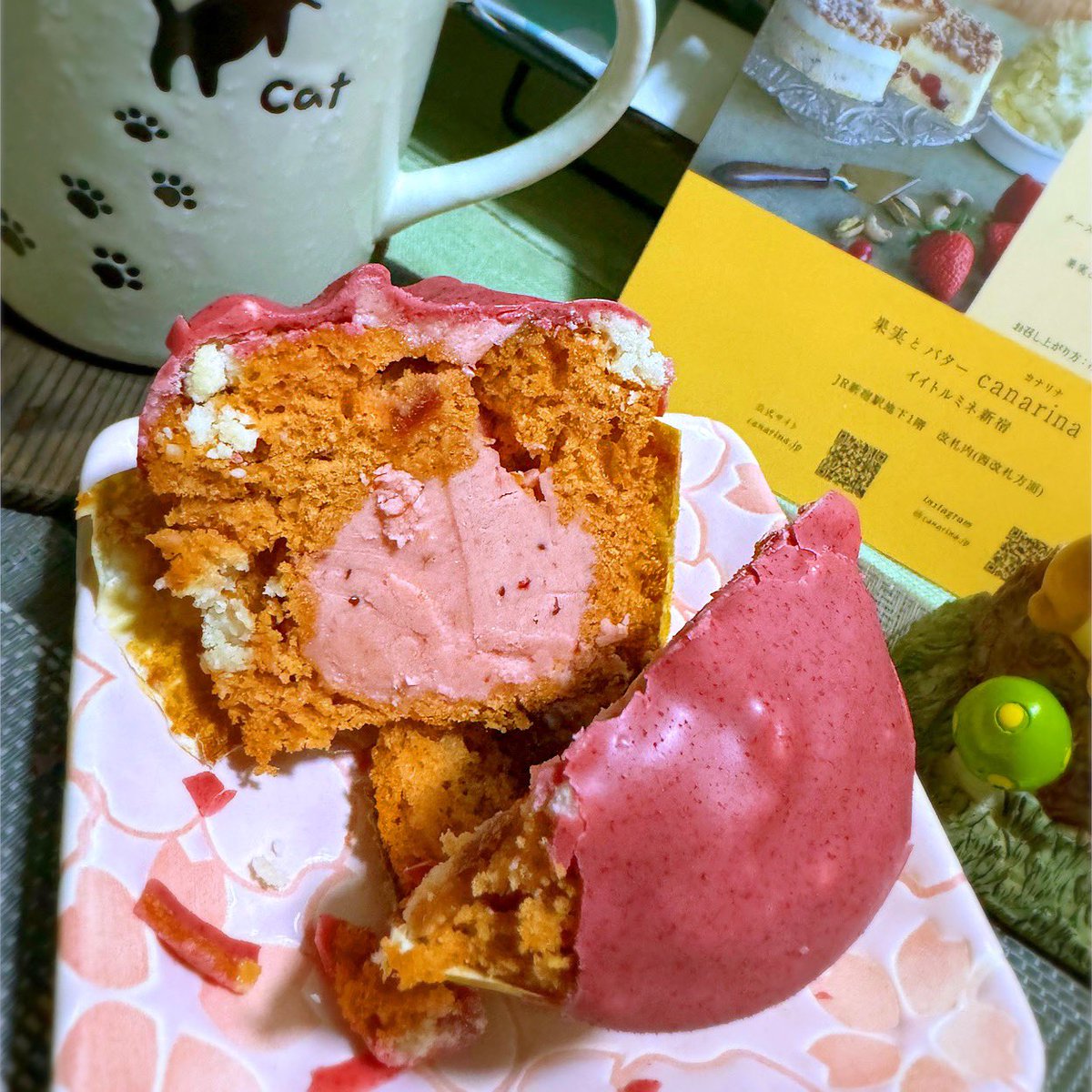 kyoyasaga's tweet image. #ベストオブクラシック
最後までこれでもかと盛り上がって主題戻る～.˚‧º·(´ฅдฅ｀)‧º·˚.🎻🎹好き(*´ω｀*)

さて #アムールデュショコラ 戦利品 #canarina 果実とバターのマフィン フランボワーズを #ネスプレッソ☕️と頂きまする……悲しみの三重奏曲共々いつか挑戦したい…