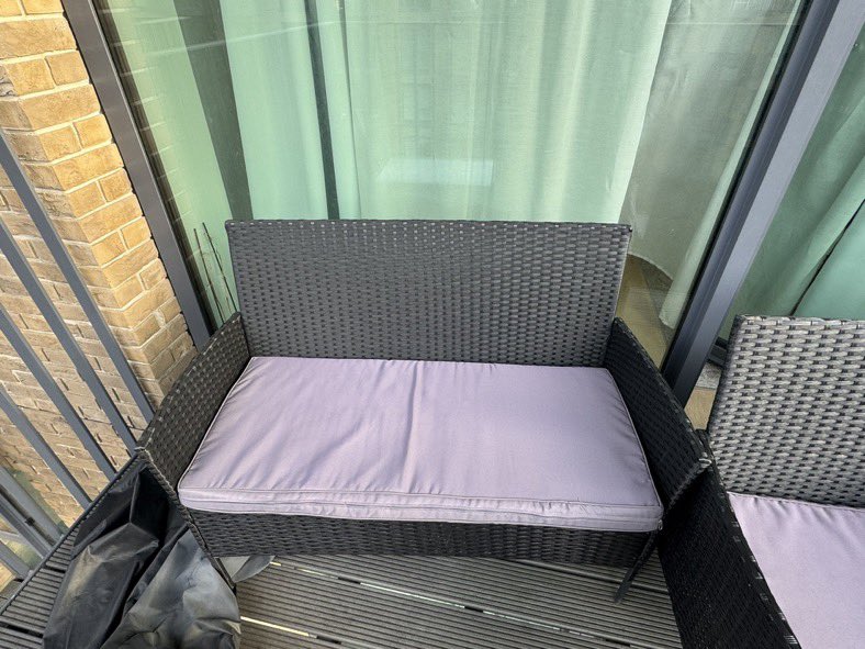 adigunmide's tweet photo. She is happy to add the bedside table, blender and other small items around the house too. Please send a message or reply to the tweet if interested. Thank you. https://t.co/FUZaQCCT55