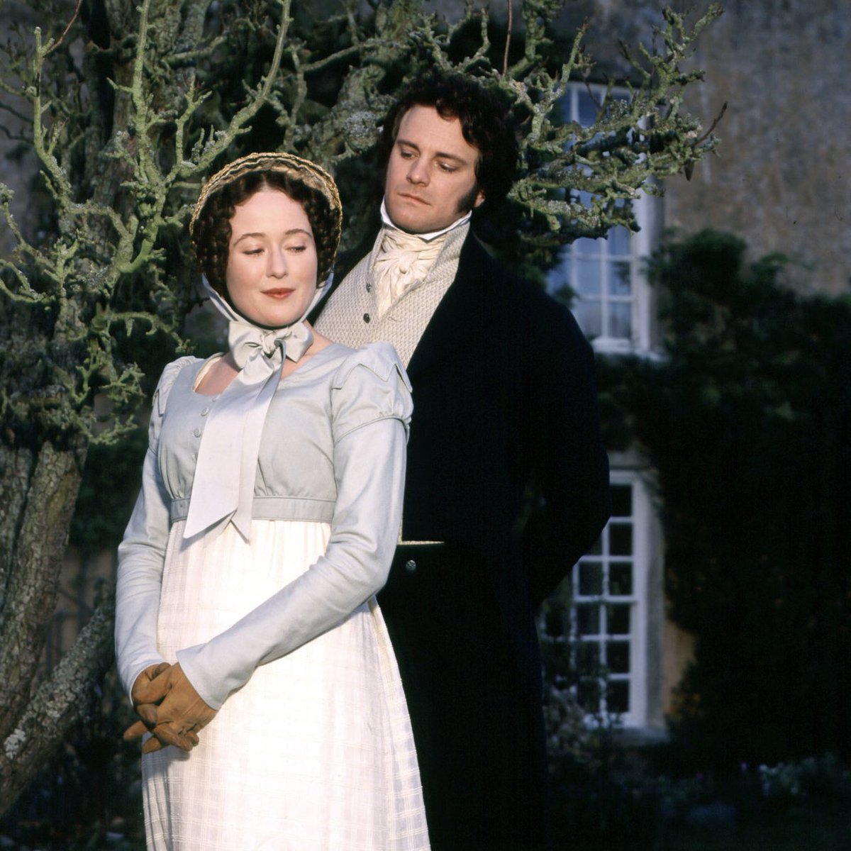 Happy Pride and Prejudice Day! 📚✨

#OTD in 1813, Pride and Prejudice was first published, and 212 years later, it is loved, treasured and celebrated by individuals worldwide.
How will you be celebrating this joyous occasion today? 👀

#janeausten #prideandprejudice #mrdarcy