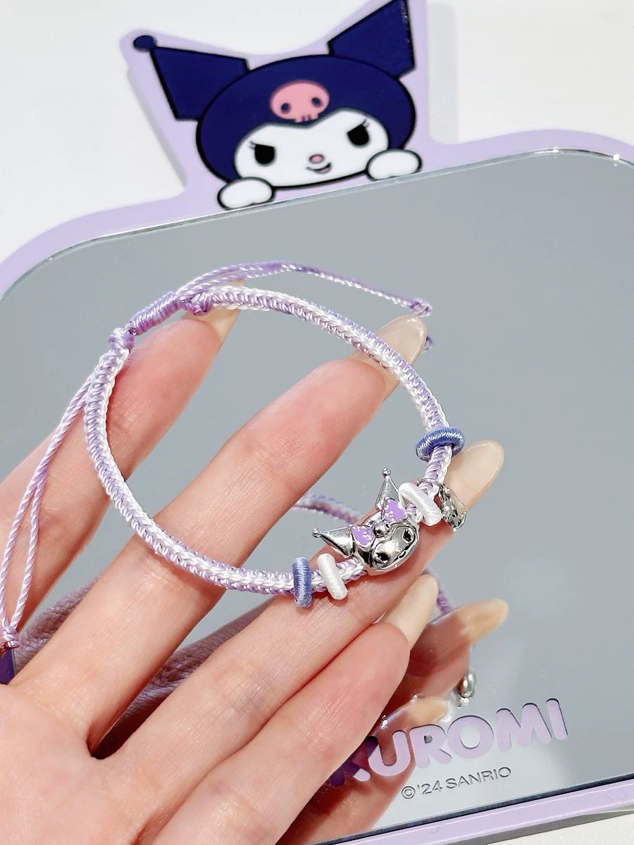 withdreamee's tweet photo. 🌈 Pre-order🇨🇳
#Tidecolor x #Kuromi Bracelet
✨สินค้าลิขสิทธิ์แท้✨
: วัสดุเชือกถัก + เงิน S925
: ความยาว 22 cm. (ปรับระดับได้)
: ราคารวมกล่อง + ถุงกระดาษ
🚩ราคา 890฿
🚛รวมส่งในไทย
💬มัดจำ 50%
✅รวมภาษี+ค่าส่งกลับไทย
⏰รอสินค้า 14-20 วันหลังส่งกลับไทย
#พรีจีน #พรีออเดอร์จีน
#ตลาดนัดsanrio #ตลาดนัดซานริโอ้