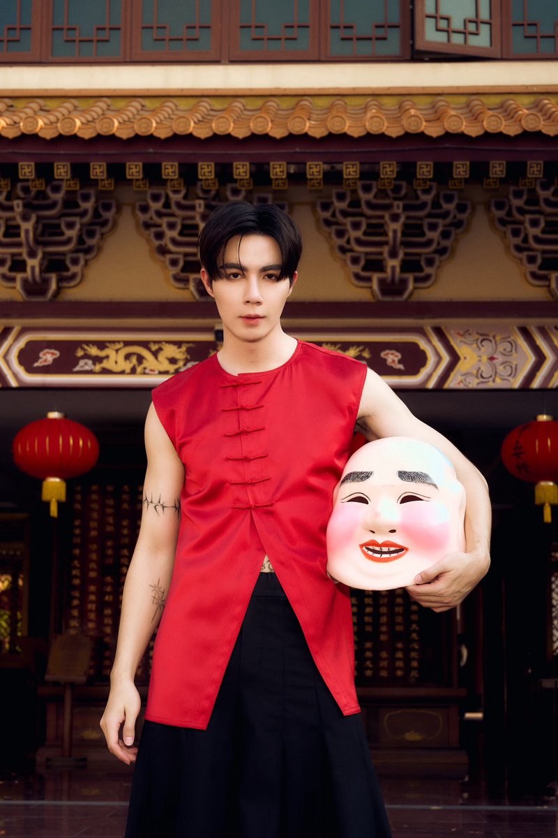 zee_pruk's tweet photo. 恭贺新禧，祝身体健康，事业发达 ♥️🎇 https://t.co/NTXR51SiON