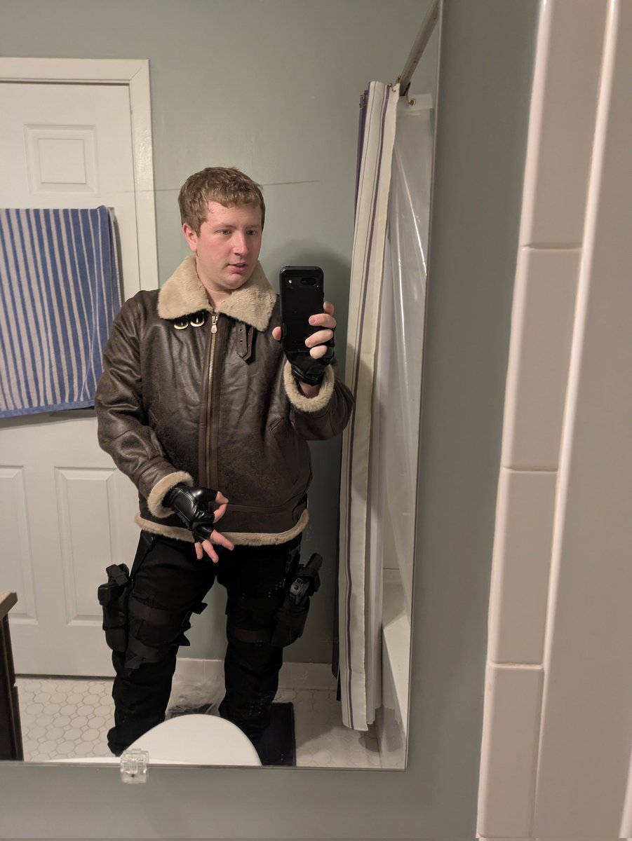 EvanKazooCovers's tweet image. Awkward bathroom poses but I'll be Leon S. Kennedy at #katsucon2025 in a couple weeks!

Let's FUCKING GOOOO I can't wait!