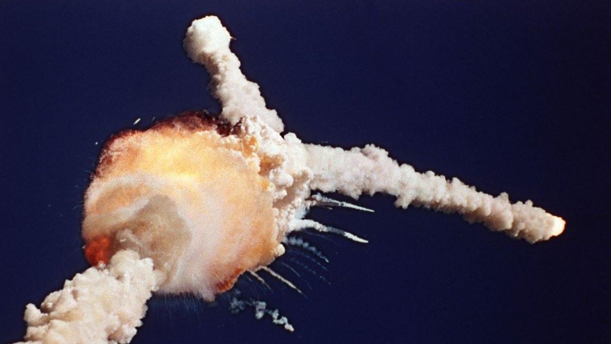 🗓️On this day: In 1986, the space shuttle Challenger exploded, killing its crew, which included sch