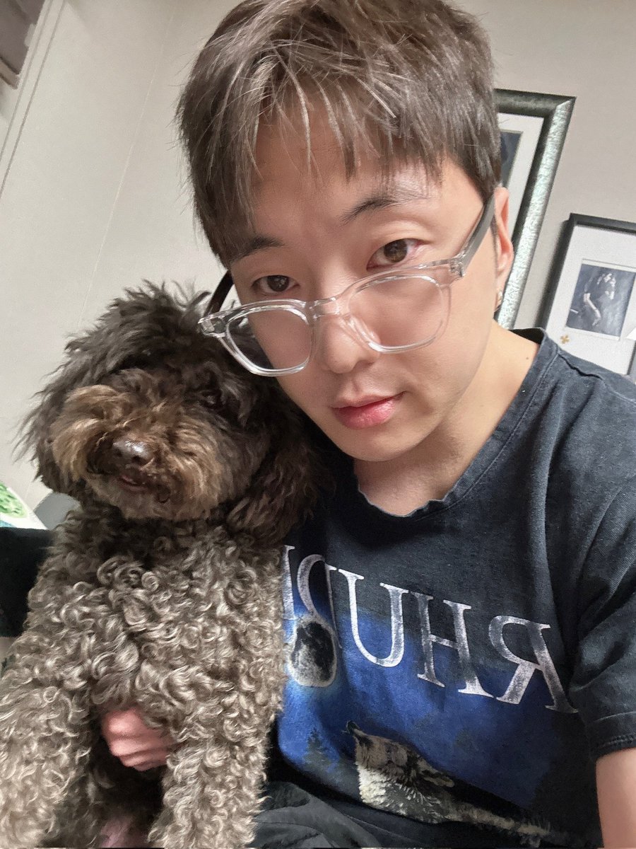 innercircleww's tweet photo. [WV] 250128 YOON 유니 Post

I hope you have a warm and happy Lunar New Year with your family, inseo🙏🏻 Happy New Year 💙

🔗https://t.co/LGo4ZxprI8

#YOON #강승윤 @official_yoon_
#WINNER #위너 @yg_winnercity @yginnercircle https://t.co/EndNfjfno1