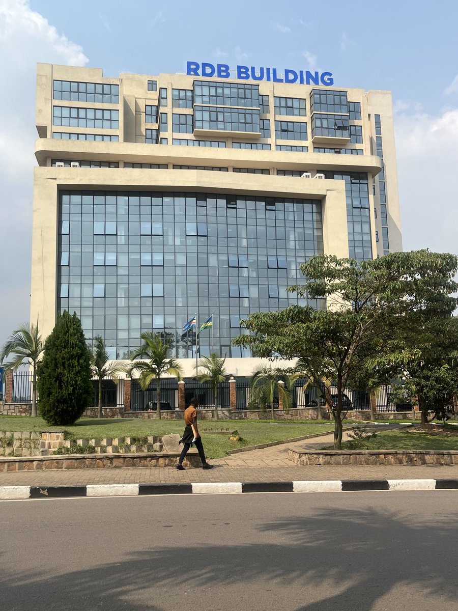 Hello my favorite people ⁦<a href="/RDBrwanda/">Rwanda Development Board</a>⁩, please write: “Rwanda Development Board”. Also drop the acronym and the “Building”; no one is actually conflicted whether it’s a spaceship.. 🙏🏾🙏🏾