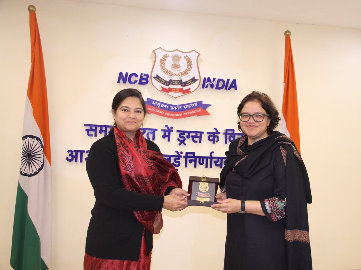 UNODC_ROSA's tweet photo. A very productive meeting between @UNODC &amp; @narcoticsbureau 🇮🇳 to discuss the 68th #CND, joint cooperation for regional information sharing and collaborating on innovative approaches to address the drug problem. 

We thank the NCB for excellent support &amp; cooperation! https://t.co/QvnJz4Bu9u