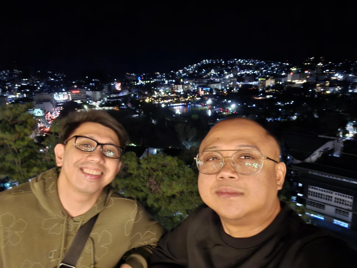 arguekog's tweet photo. Dumps from Cebu, Tagaytay and Baguio with my constants. 😊 https://t.co/D3BYUWxtks