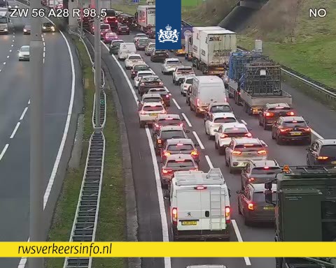 Meerdere voertuigen betrokken bij ongeval op A28 bij Nieuwleusen
