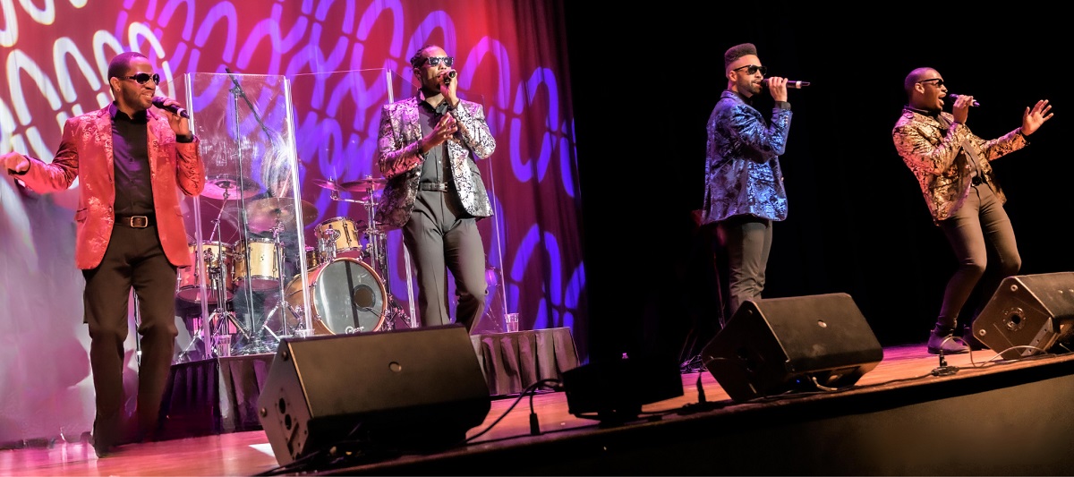 QPAC (@visitqpac) on Twitter photo Motown & More at QPAC! LEGACY in Concert - Saturday 2/8 - 8pm. The biggest Pop hits, amazing vocals and cool choreography! Live on stage! TKTS: visitQPAC.org #LiveEntertainment #Music #Motown #Pop <a href="/ItsInQueens/">It's In Queens</a> <a href="/QCC_CUNY/">Queensborough | CUNY</a> <a href="/QueensPatch/">Queens Patch</a> Motown & More at QPAC! LEGACY in Concert - Saturday 2/8 - 8pm. The biggest Pop hits, amazing vocals and cool choreography! Live on stage! TKTS: visitQPAC.org #LiveEntertainment #Music #Motown #Pop <a href="/ItsInQueens/">It's In Queens</a> <a href="/QCC_CUNY/">Queensborough | CUNY</a> <a href="/QueensPatch/">Queens Patch</a>