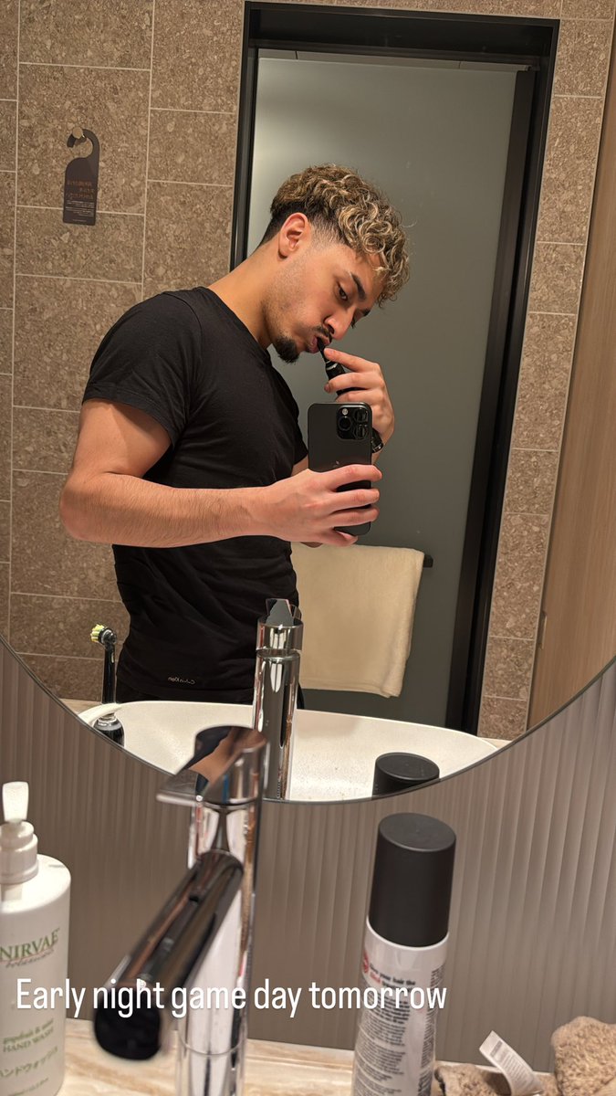 Follow the Instagram: Nagghz
 i’ll be uploading daily Japan LAN updates 🏂