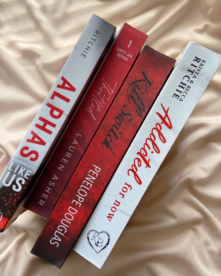 xadentairn's tweet photo. ✧˚ᥫ᭡   livros lidos em 2025.
                         – a thread; https://t.co/cSSksys2e3