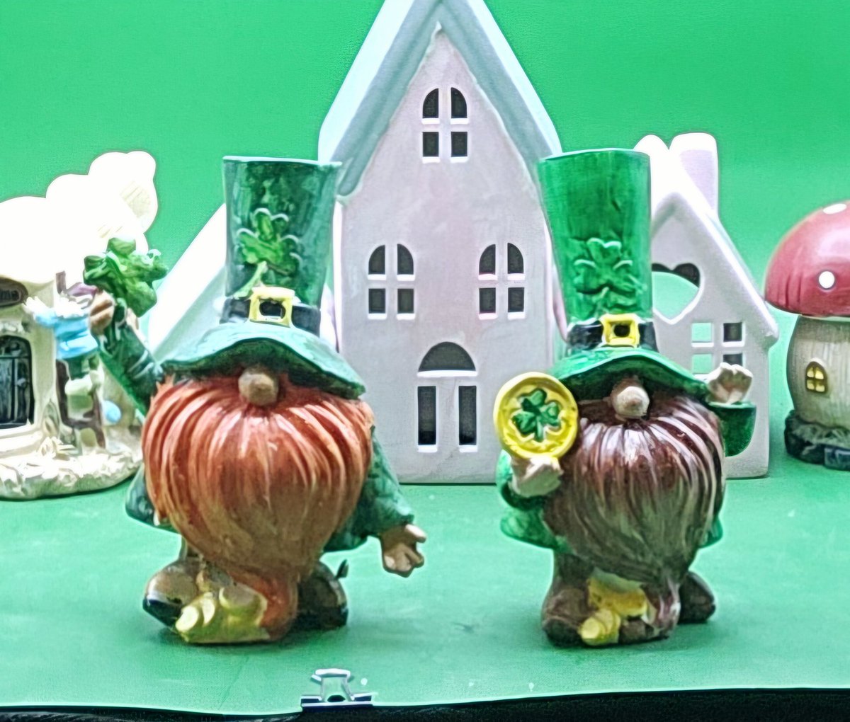 benjamindoyle73's tweet photo. Second coat on, highlights still to come, but wanted to share the update on the new project #dagnomefamily https://t.co/e2lWupnAw1