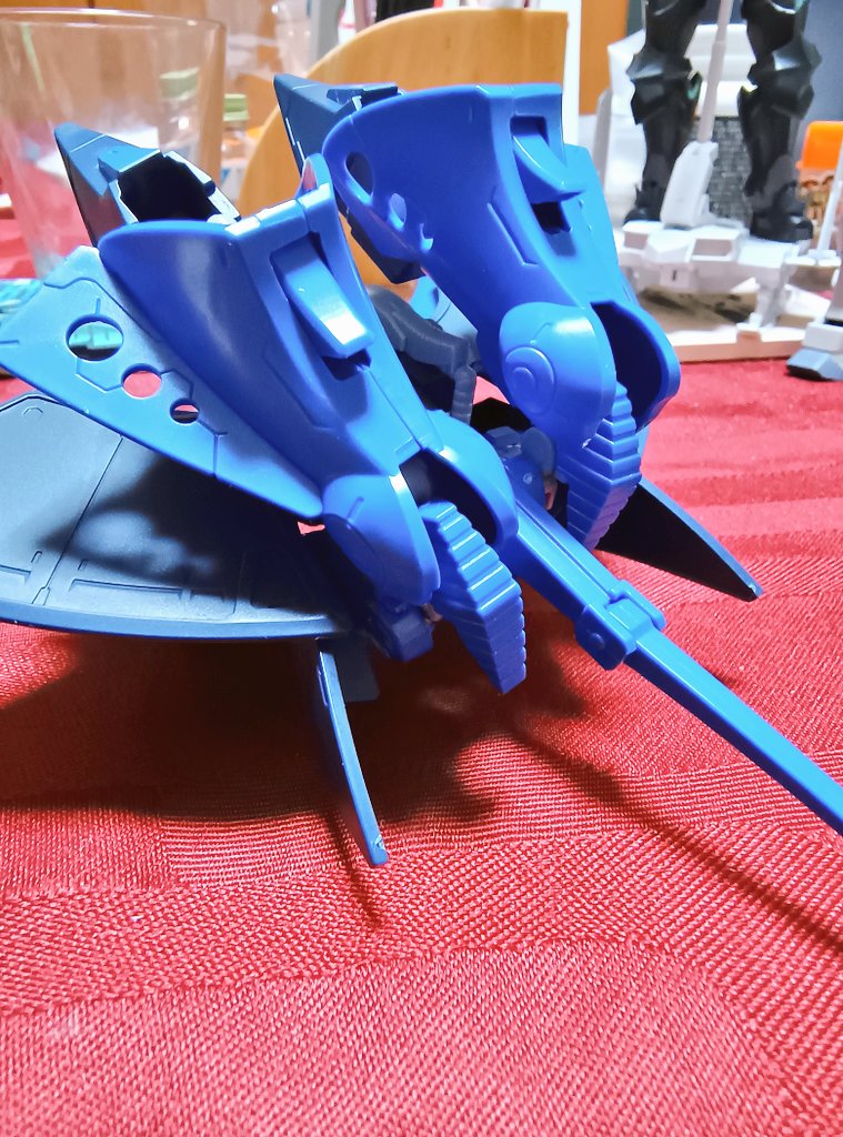 karupapa's tweet photo. まじ神食玩
今の最新HGは知らないけど、当時の旧キットを凌駕するギミック、武装に涙…
確か当時、フェダーインライフルはガブスレイにしか付いて無かったかと
3機体買っておいて良かったっす!!!
当時の設定資料集読んでみよっ！
#ハンブラビ
#gframefa07
#rx139
#zガンダム
#食玩 https://t.co/i1dUAlGWeH