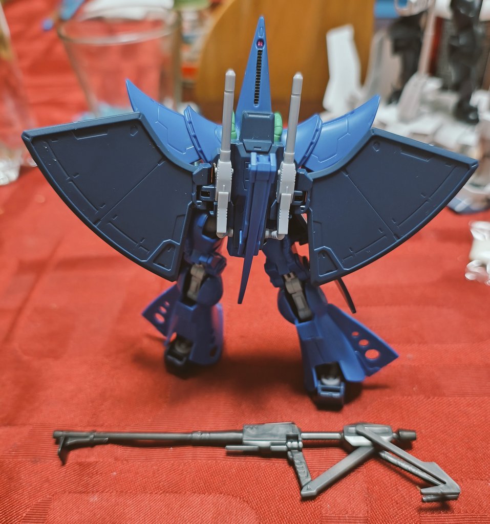 karupapa's tweet photo. まじ神食玩
今の最新HGは知らないけど、当時の旧キットを凌駕するギミック、武装に涙…
確か当時、フェダーインライフルはガブスレイにしか付いて無かったかと
3機体買っておいて良かったっす!!!
当時の設定資料集読んでみよっ！
#ハンブラビ
#gframefa07
#rx139
#zガンダム
#食玩 https://t.co/i1dUAlGWeH