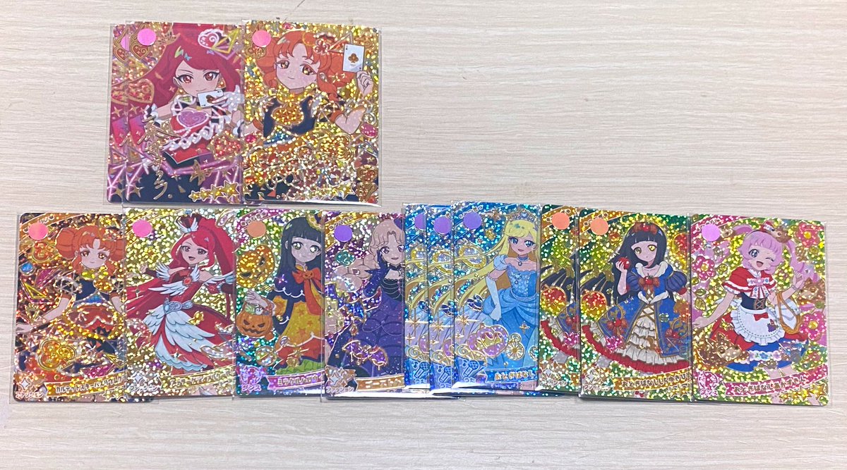 ha_kadayo's tweet photo. アイプリ交換募集✨️

求→みつきクリスマスサイン>>小悪魔ロック>チィ星4なんでも>リプ画像2.3(マーカーのものはまとめてのみ)

譲→画像1～4、リプ画像1

フルアヘッド価格を参考にしますが、悩んでいるものもあるためお断りする場合あり

 #アイプリ交換
 #ひみつのアイプリ https://t.co/Ujt7GoeytR