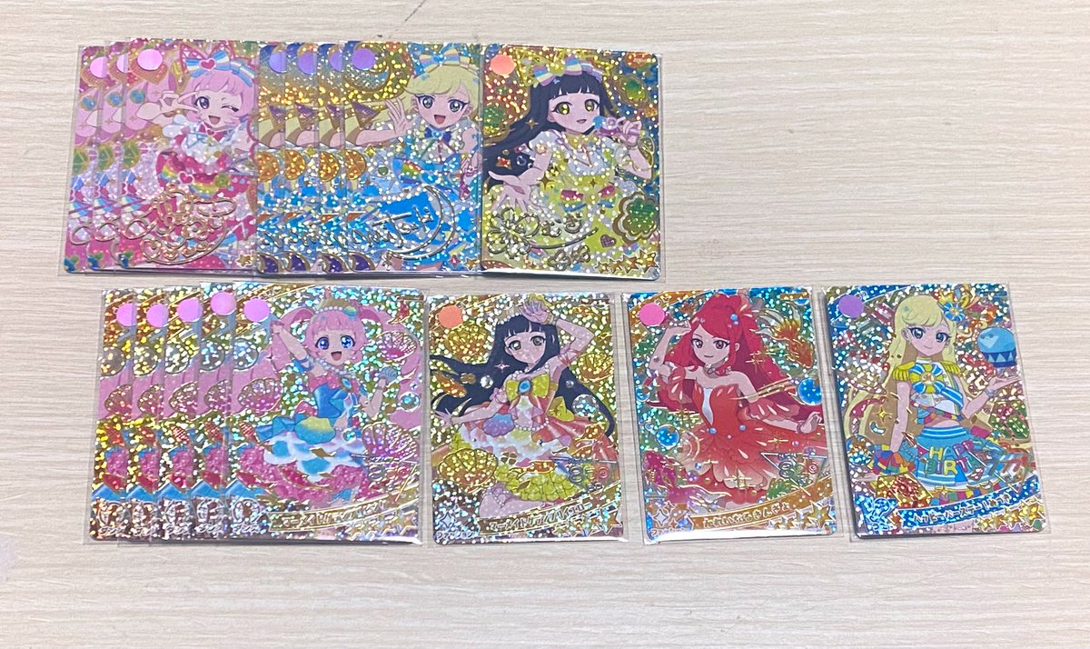 ha_kadayo's tweet photo. アイプリ交換募集✨️

求→みつきクリスマスサイン>>小悪魔ロック>チィ星4なんでも>リプ画像2.3(マーカーのものはまとめてのみ)

譲→画像1～4、リプ画像1

フルアヘッド価格を参考にしますが、悩んでいるものもあるためお断りする場合あり

 #アイプリ交換
 #ひみつのアイプリ https://t.co/Ujt7GoeytR