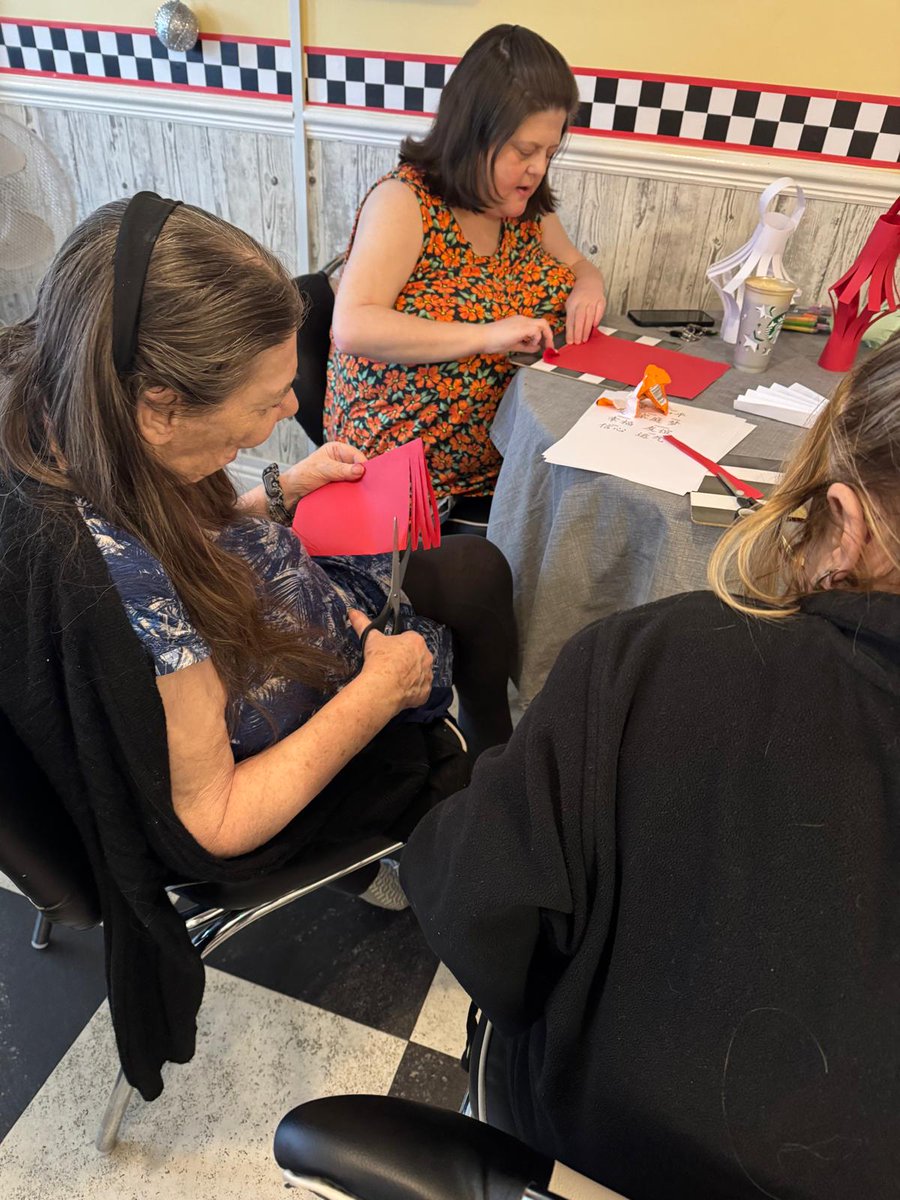 PrimeLife tweet media