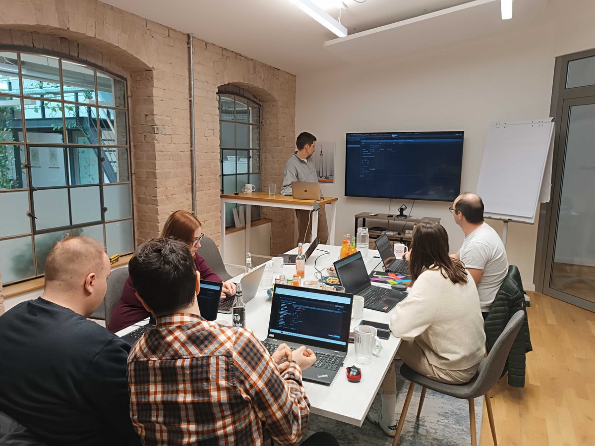 Optibus's tweet photo. Training with Salzburger Verkehrsverbund: Hands-on & On-Site in Berlin! 🚍
2.5 days of collaboration, real-world use cases & deep dives into service planning, scheduling, and strategic insights. 🤝💡
#Optibus #PublicTransport #Training https://t.co/8pHe9ibYbe