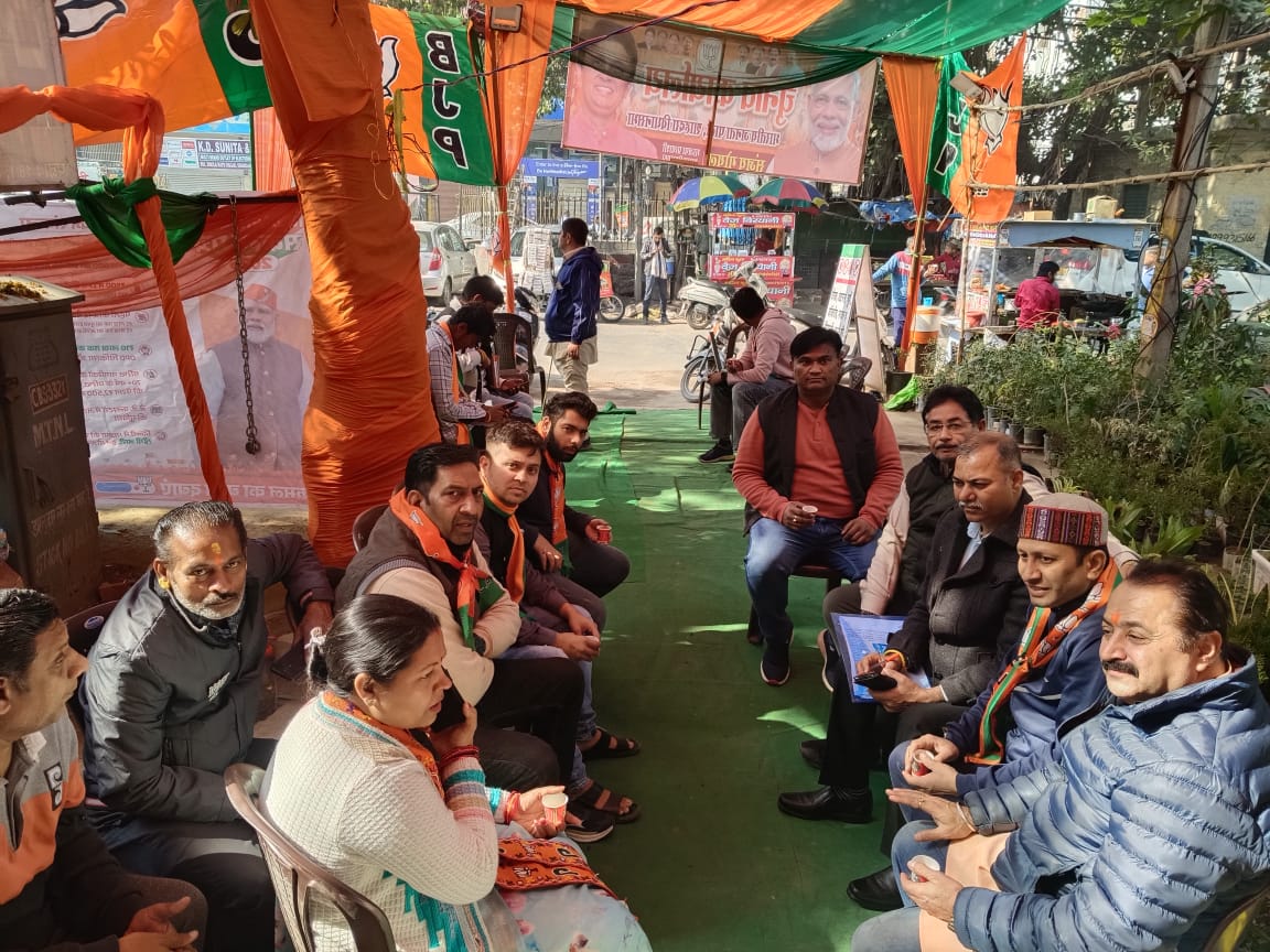 DaljitChibBJP's tweet photo. #ShahdaraVidhanSabha के मंडल के कमज़ोर पोलिंग बूथों के संदर्भ में बैठक ली। बैठक में फोकस बूथों के शक्तिकेंद्र प्रमुख और स्थानीय भाजपा कार्यकर्ता उपस्थित रहे।
#DelhiElection2025 #DelhiAssemblyElections https://t.co/cKiUyTM4fv