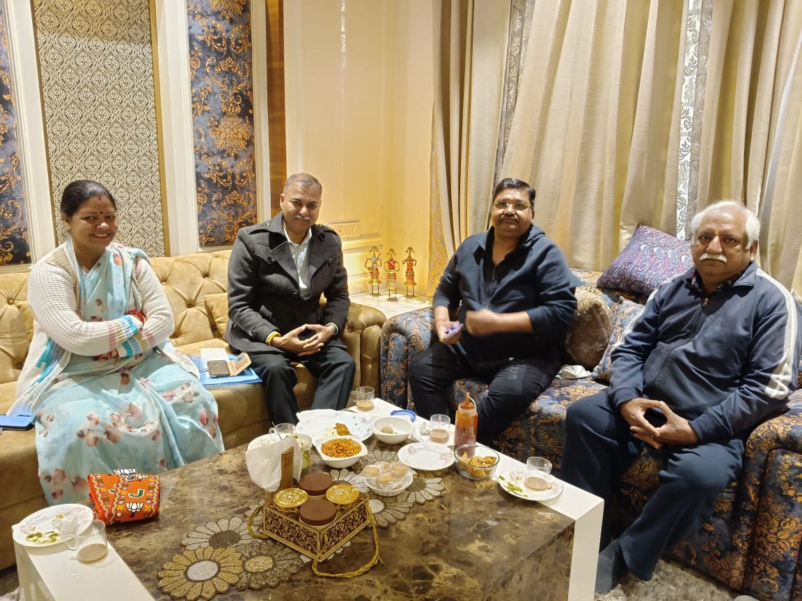 DaljitChibBJP's tweet photo. #ShahdaraVidhanSabha के मंडल के कमज़ोर पोलिंग बूथों के संदर्भ में बैठक ली। बैठक में फोकस बूथों के शक्तिकेंद्र प्रमुख और स्थानीय भाजपा कार्यकर्ता उपस्थित रहे।
#DelhiElection2025 #DelhiAssemblyElections https://t.co/cKiUyTM4fv