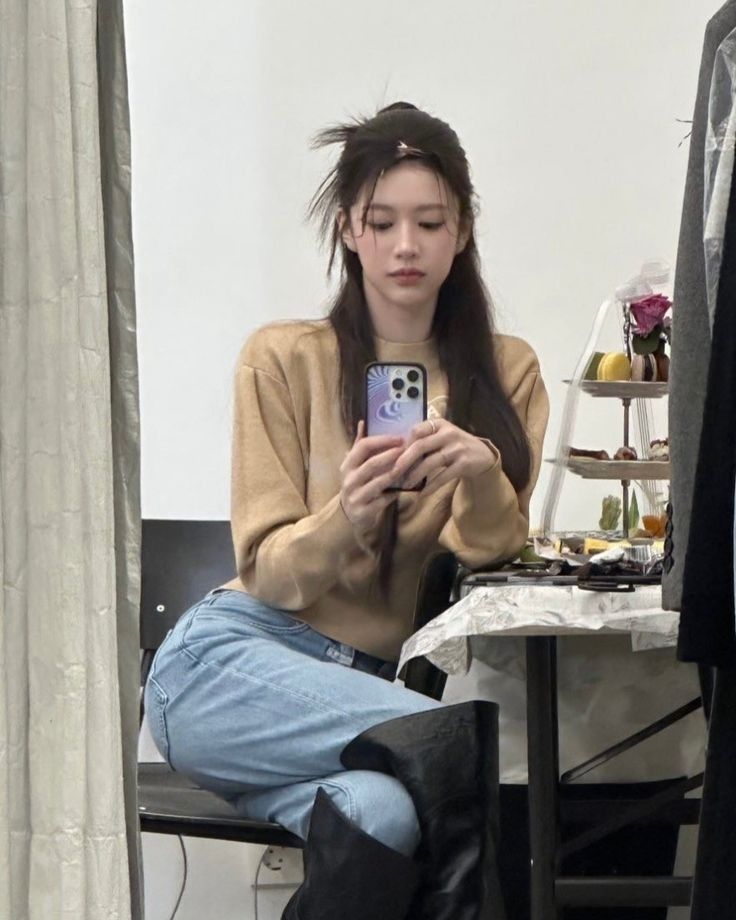 diselaras's tweet image. 󠁽󠀮󠀮󠀠󠀠
// SAMA LOH.
󠁽󠀮󠀮󠀠󠀠