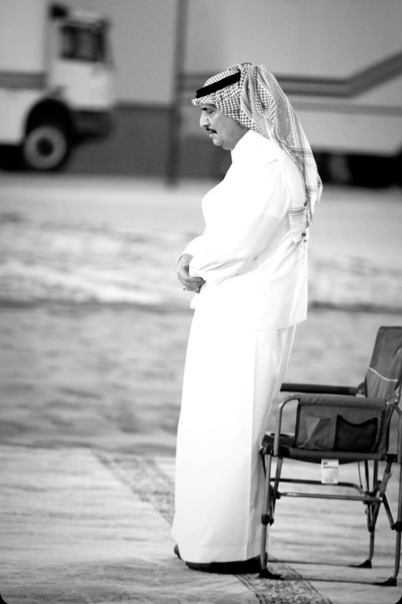 إن القلب ليحزن وإن العين لتدمع.
اللهم إن عبدك #محمد_بن_فهد_بن_عبدالعزيز في ذمتك.ربنا لو كان ضيفنا لأكرمناه. فكيف وهو ضيفك وأنت أكرم الأكرمين.اللهم إنا نُشهدك انه أكرم الضعفاء.وسد حاجة المحتاجين. ربنا ارفع قدره في عليين. واجعله من ورثة جنة النعيم. وانزل الصبر على قلوبنا أجمعين💔