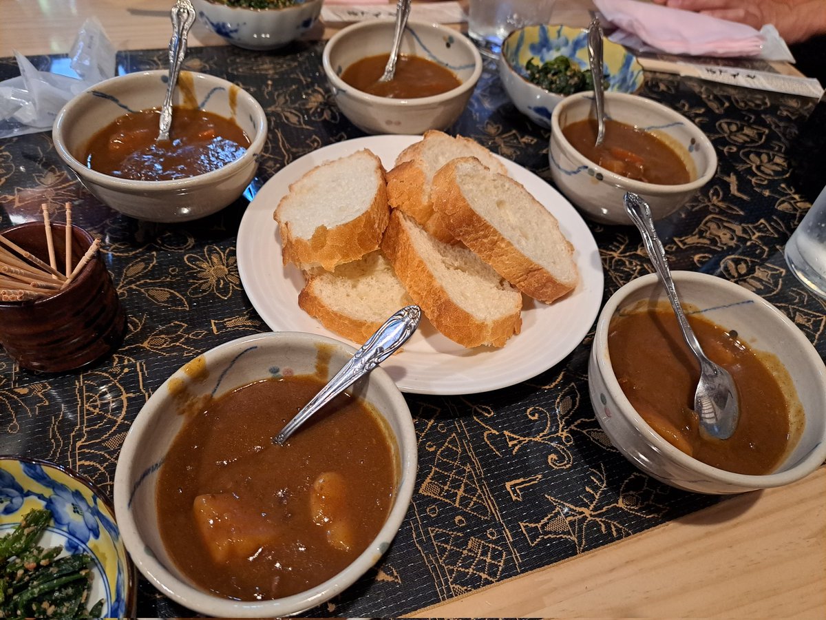 sgatchT2's tweet photo. 小料理しば@土浦
2軒目は渋い店で✋
つまみがカレー😆 https://t.co/M0nej3m5c5