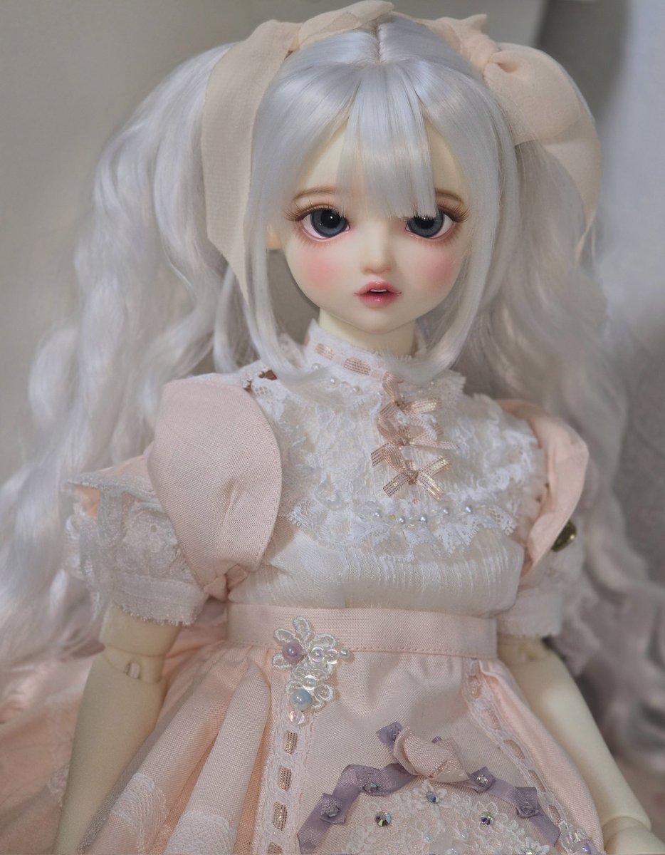 마더스돌 피오니 진짜 세상 너무 예뻐요 ㅠㅠ 택배 뜯어서 드레스 열자마자 헉 소리 나온 건 살면서 처음...🥰