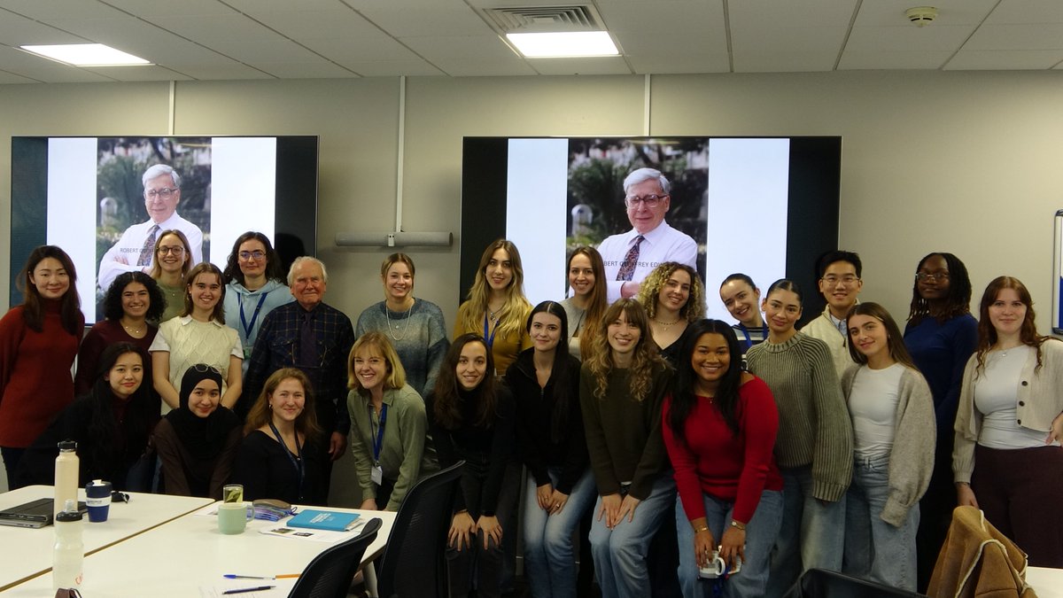 MSc in Clinical Embryology, University of Oxford (@ox_msc_clinemb) on Twitter photo Today our students had the privilege of meeting Sir Richard Gardner to hear about the life & work of Sir Bob Edwards #100Years #IVF #BobEdwards <a href="/Ox_wrh/">Nuffield Dept of Women's & Reproductive Health</a> <a href="/MrsJOxford/">Celine Jones</a> <a href="/kcowardoxford/">Kevin Coward</a> <a href="/BecDragovic/">Bec Dragovic</a> Today our students had the privilege of meeting Sir Richard Gardner to hear about the life & work of Sir Bob Edwards #100Years #IVF #BobEdwards <a href="/Ox_wrh/">Nuffield Dept of Women's & Reproductive Health</a> <a href="/MrsJOxford/">Celine Jones</a> <a href="/kcowardoxford/">Kevin Coward</a> <a href="/BecDragovic/">Bec Dragovic</a>