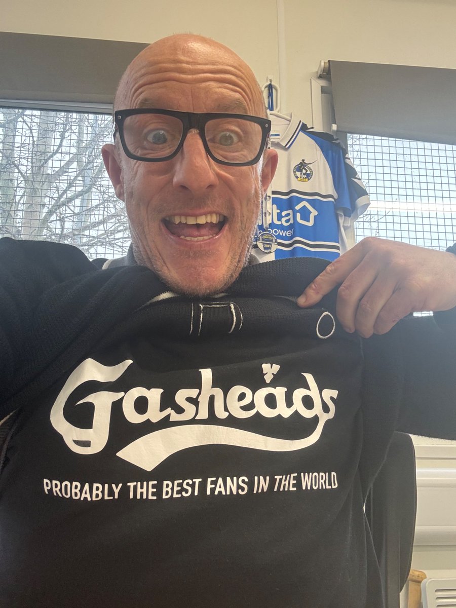 Adam Tutton (@adamtutton) on Twitter photo Great to join the wonderful <a href="/JoeSims10/">Joe Sims</a> on <a href="/BBCRB/">BBC Radio Bristol</a> Bristol this morning to talk all things <a href="/Official_BRFC/">Bristol Rovers</a> and @fireicewellnessbristol Great to join the wonderful <a href="/JoeSims10/">Joe Sims</a> on <a href="/BBCRB/">BBC Radio Bristol</a> Bristol this morning to talk all things <a href="/Official_BRFC/">Bristol Rovers</a> and @fireicewellnessbristol